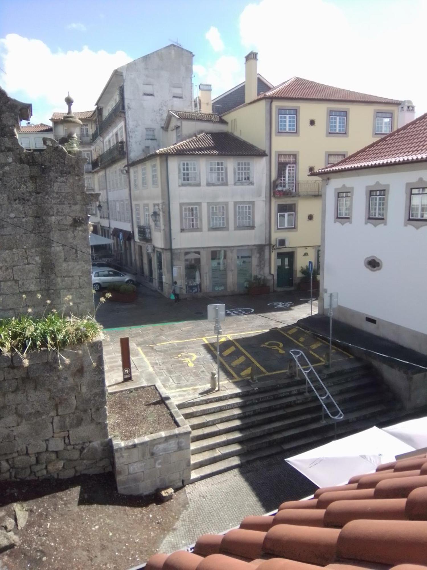 Chezgyka - Sinta-Se Em Casa! Lägenhet Viseu Exteriör bild